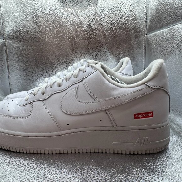 Size 12 Nike Air Force 1 Low Supreme Mens‎ White Athletic Sneaker CU9225-100 main image 6
